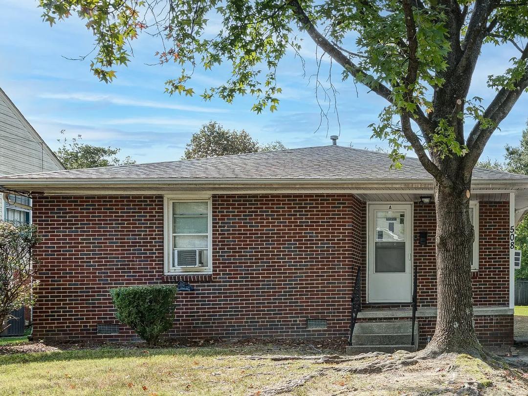 2-Bedroom Brick Duplex near UNCG – $950/Month